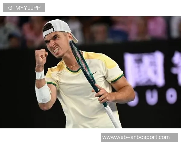 意大利足球传奇迪诺佐夫谈国家队收视率低于网球现象的深刻思考